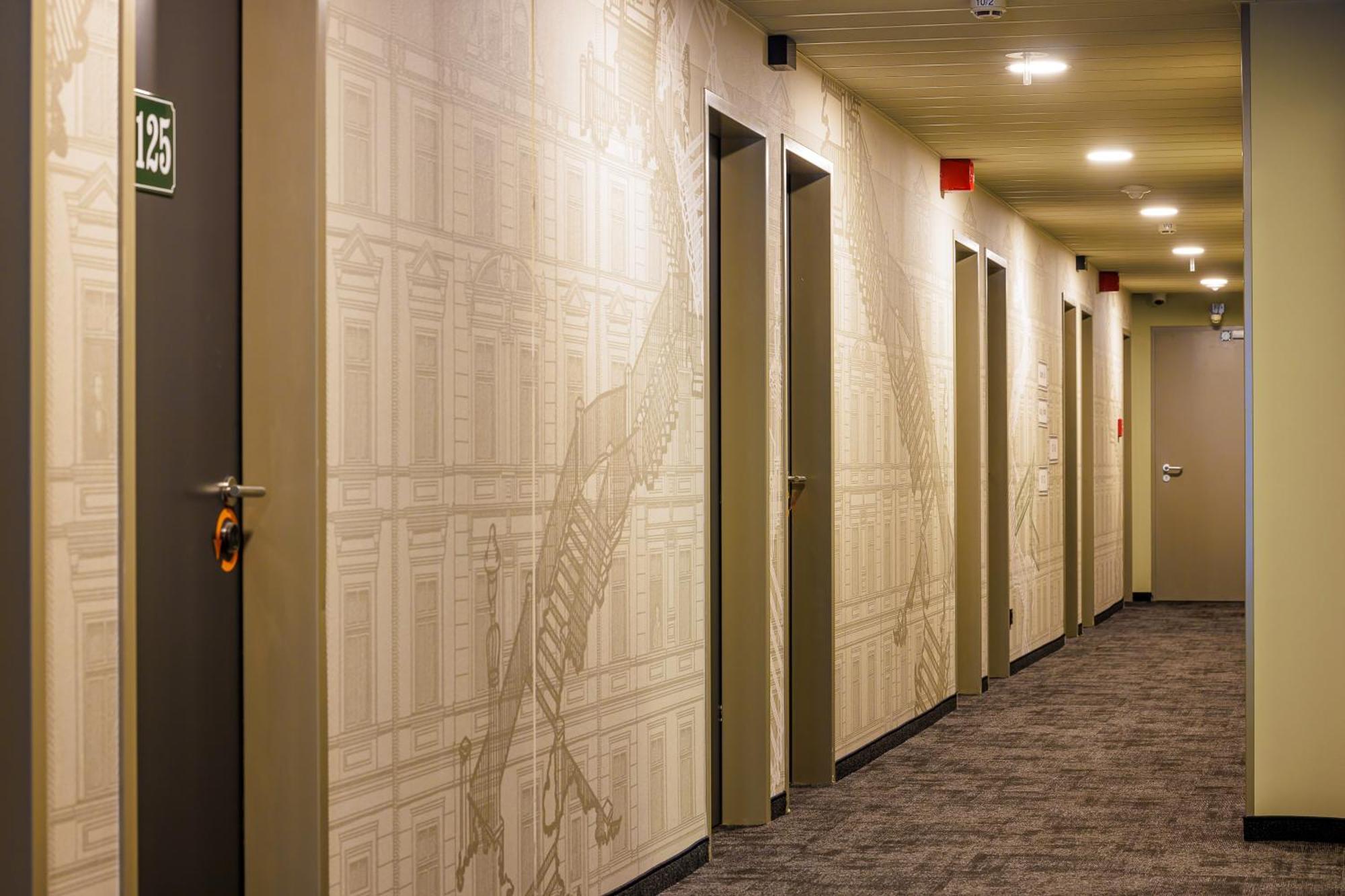 Mcdreams Hotel Wuppertal City Exterior photo